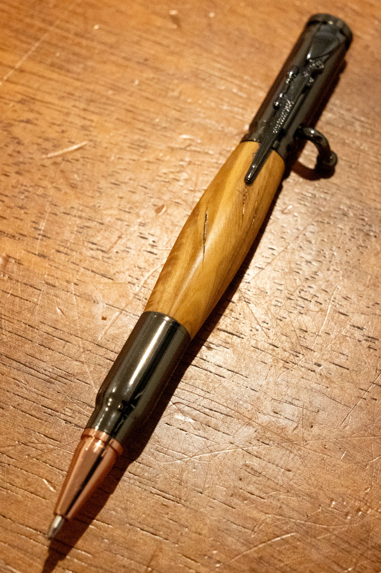 Bolt Action 8 (Olive Wood)