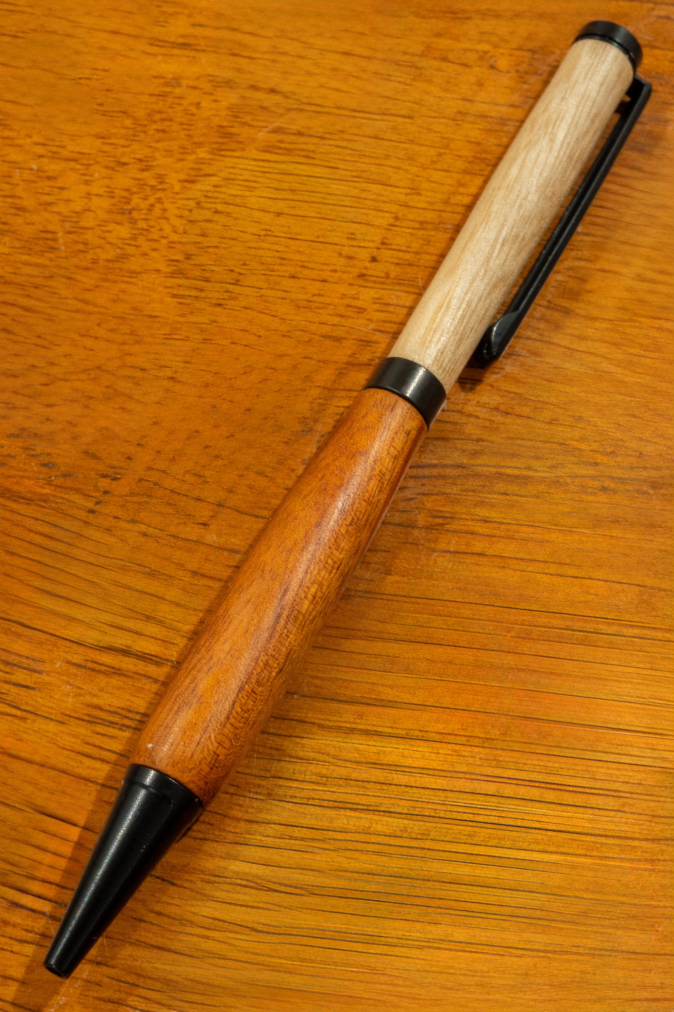 Natural Slim Line 17 Collection 17 (Camphor Laurel)