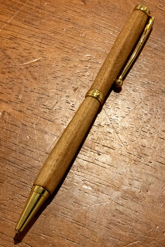 Natural Slim Line 16 (Camphor Laurel)