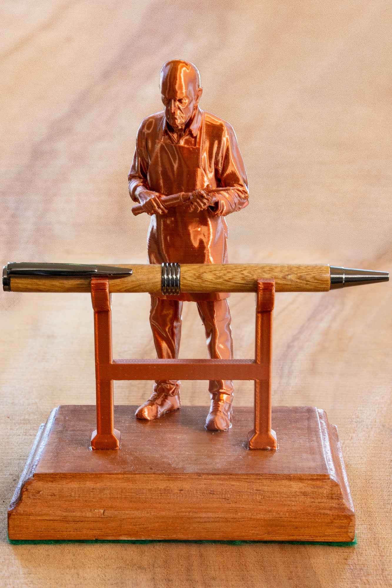 Syd at the Lathe Pen Display Stand